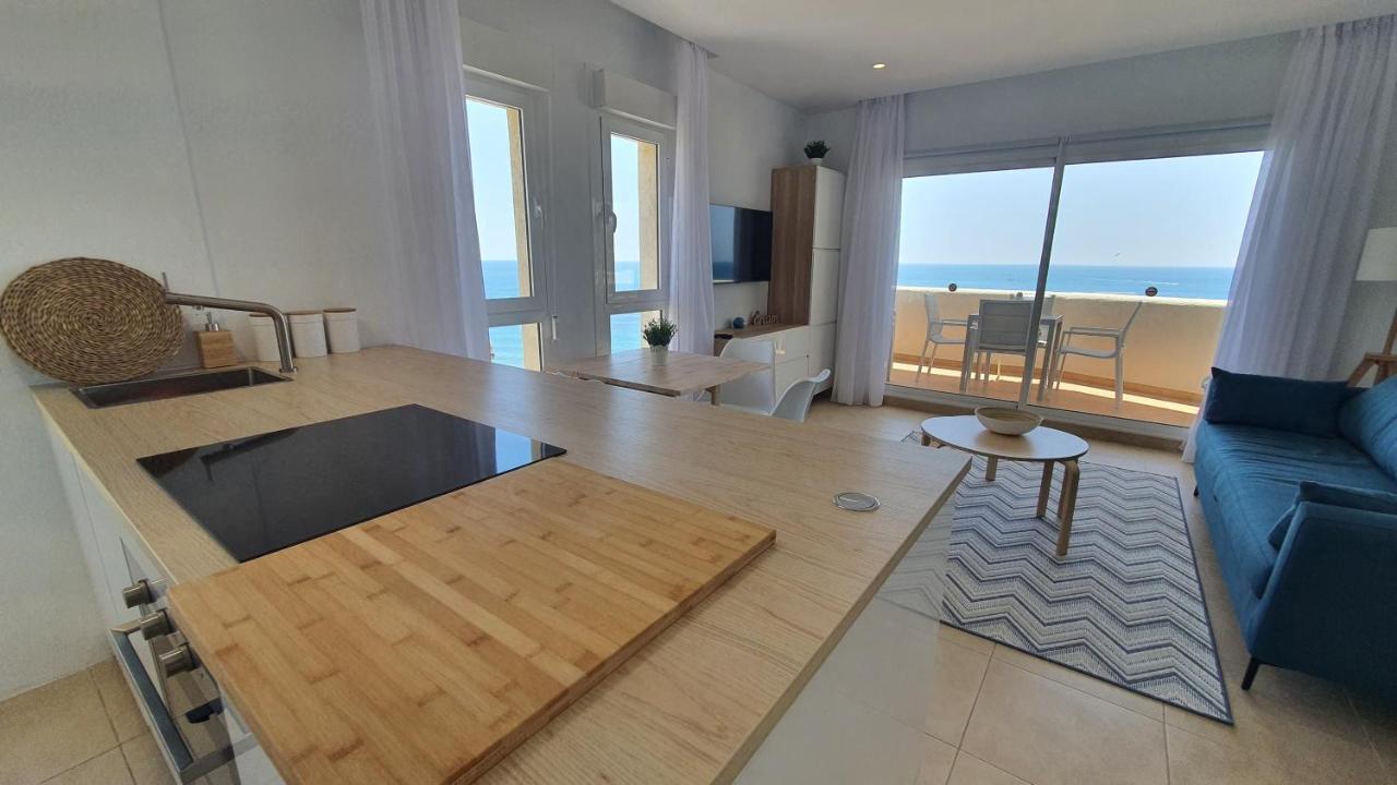 Beachfront-parque Paloma-modern-panoramic Views! Apartment